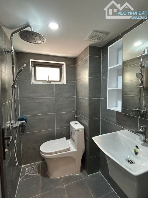 CCMN 6 tầng thang máy xây mới Thái Hà, hiếm, full đồ, 46m2 x 9 phòng ~60tr/th. Giá 13.8 tỷ