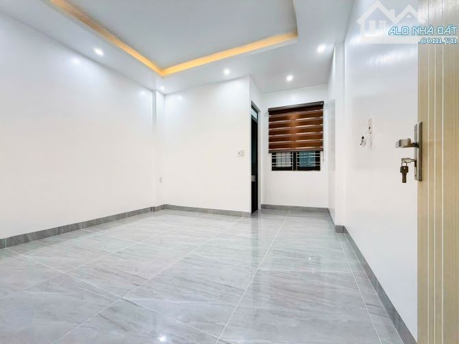 CẦN BÁN CĂN NHÀ XÂY 4 TẦNG ĐỘC LẬP CÓ THANG MÁY TẠI KHU TDC CHỢ HOA QUẢ SỞ DẦU HỒNG BÀNG H - 18