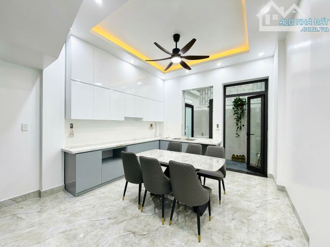 CẦN BÁN CĂN NHÀ XÂY 4 TẦNG ĐỘC LẬP CÓ THANG MÁY TẠI KHU TDC CHỢ HOA QUẢ SỞ DẦU HỒNG BÀNG H - 20