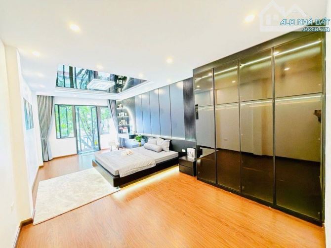 CỰC HOTT - NGUYỄN VĂN TRỖI - THANH XUÂN - GARA Ô TÔ - TRƯỚC NHÀ SÂN CHƠI - THANG MÁY