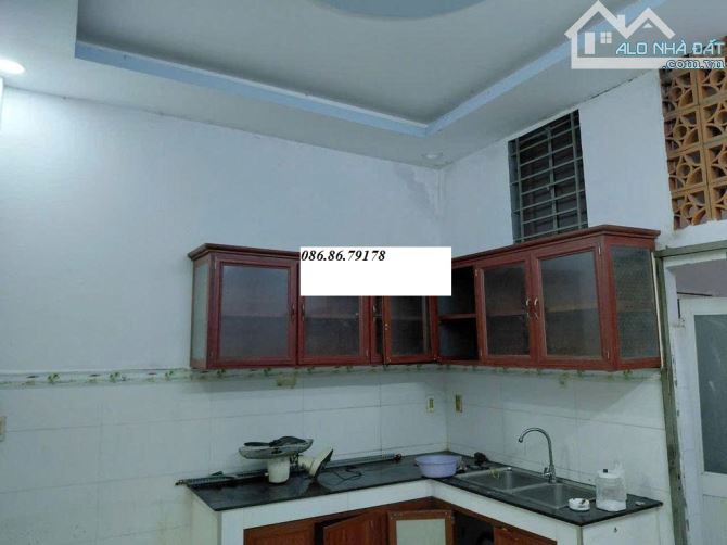 ✅Cho thuê nhà Nguyên căn đường Nguyễn Văn Yến gần  Luỹ bán Bích DT : 4x16,  1 lầu - 2