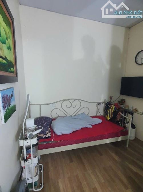 BÁN NHÀ PHỐ BẠCH MAI 15M2- TRUNG TÂM HAI BÀ TRƯNG -GIÁ TỐT 2.65 TỶ - Gần Phố Trần Khát Châ