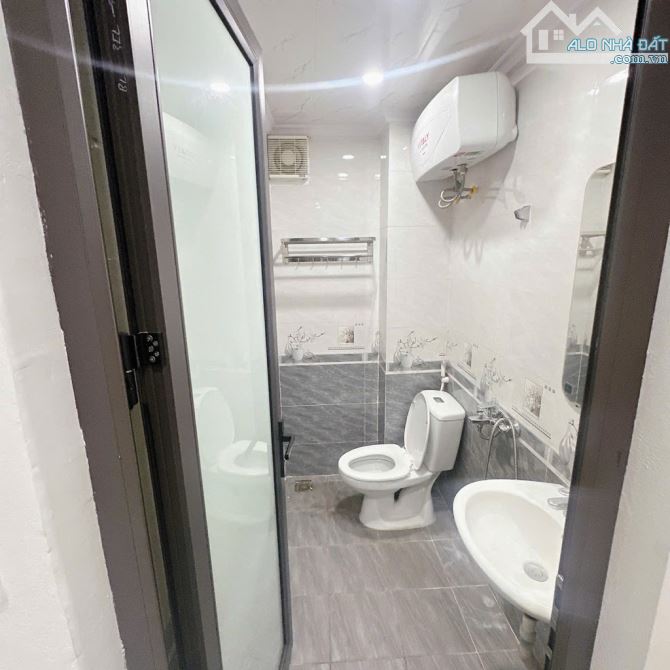 Mặt phố Xã Đàn-Kim Hoa-Đống Đa-25m2/ 5 tầng-MT3.3m-Giá 16 tỷ thương lượng mạnh