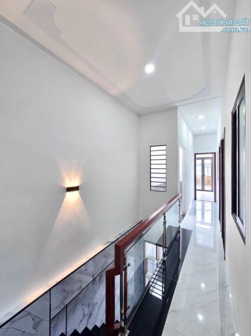 NP942 💥 Bán căn nhà 1 trệt 1 lầu hiện đại gần giáo xứ Phúc Lâm phường Hố Nai (Long Bình m - 4