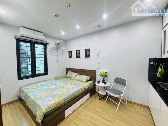 BÁN NHÀ TT HOÀNG MAI THANG MÁY VỊ TRÍ LO GÓC 3 THOÁNG 8 PN FULL NỘI THẤT HIÊM NHẤT KHU VƯC