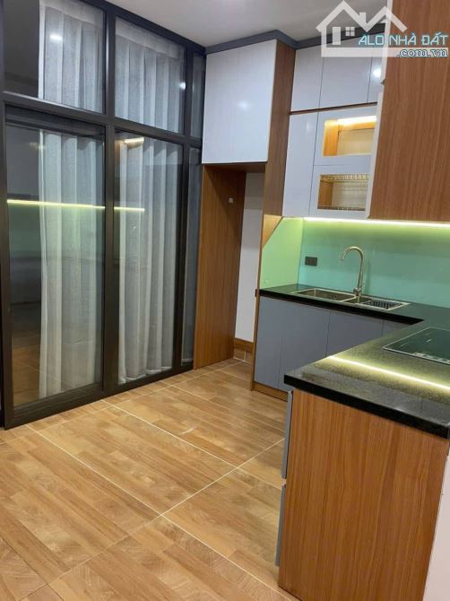 BÁN NHÀ 140M XÂY 7 TẦNG THANG MÁY, 1 MẶT PHỐ VŨ THẠNH VÀ 1 MẶT NGÕ Ô TÔ ,KINH DOANH GIÁ54