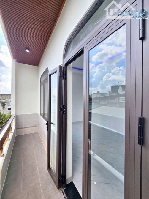 NP942 💥 Bán căn nhà 1 trệt 1 lầu hiện đại gần giáo xứ Phúc Lâm phường Hố Nai (Long Bình m - 6