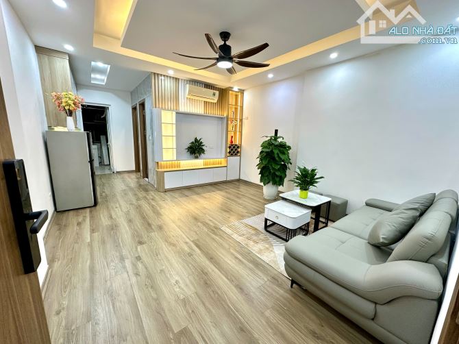 Căn hộ 12 Ct12a kim văn kim lũ, 2 ngủ, giá 3.x tỷ, Phường Định Công, sđcc, 2 ngủ.