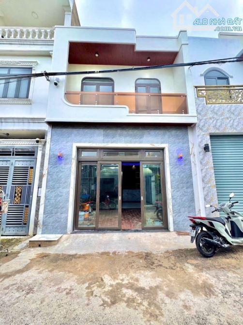 NP942 💥 Bán căn nhà 1 trệt 1 lầu hiện đại gần giáo xứ Phúc Lâm phường Hố Nai (Long Bình m - 8