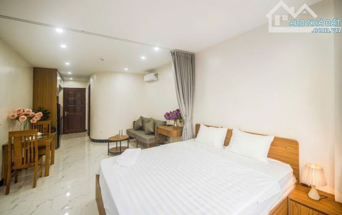Cho thuê căn hộ: 30m 6tr; 40m 7tr; 45m 9tr; 65m 15tr; 90m 20tr. Phố Lò Đúc - 13