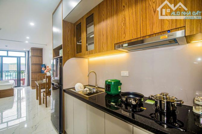 Cho thuê căn hộ: 30m 6tr; 40m 7tr; 45m 9tr; 65m 15tr; 90m 20tr. Phố Lò Đúc - 17