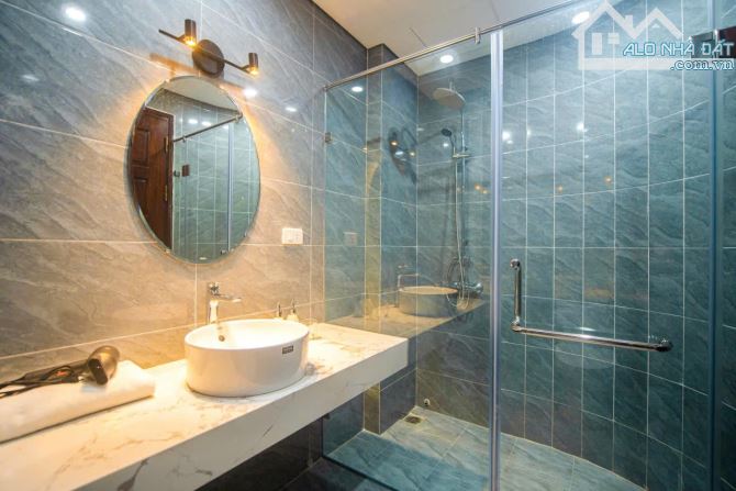 Cho thuê căn hộ: 30m 6tr; 40m 7tr; 45m 9tr; 65m 15tr; 90m 20tr. Phố Lò Đúc - 18