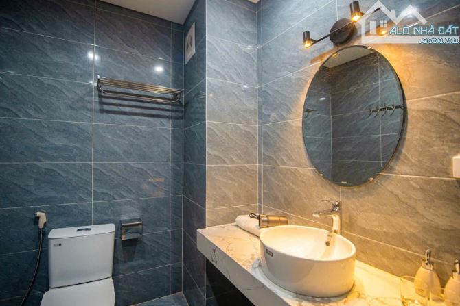Cho thuê căn hộ: 30m 6tr; 40m 7tr; 45m 9tr; 65m 15tr; 90m 20tr. Phố Lò Đúc - 19