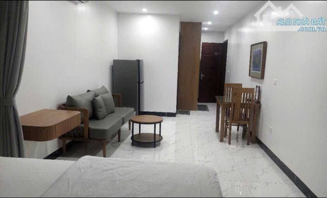 Cho thuê căn hộ: 30m 6tr; 40m 7tr; 45m 9tr; 65m 15tr; 90m 20tr. Phố Lò Đúc - 25