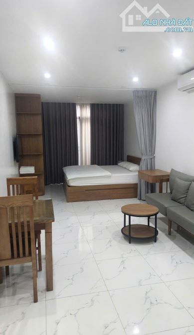 Cho thuê căn hộ: 30m 6tr; 40m 7tr; 45m 9tr; 65m 15tr; 90m 20tr. Phố Lò Đúc - 27