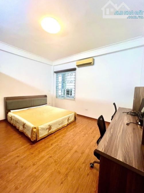 Bán gấp nhà ngõ Chùa Liên Phái – Nhà đẹp - Ngõ nông – DT 30m2 x 5 tầng – Chỉ 6,25 tỷ.