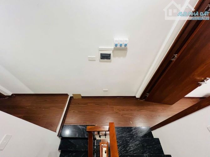 Bán Nhà 5 Tầng chỉ hơn 7 Tỷ, 5 Ngủ ngõ nông rộng phố Tạ Quang Bửu- Bách Khoa - Hà Nội