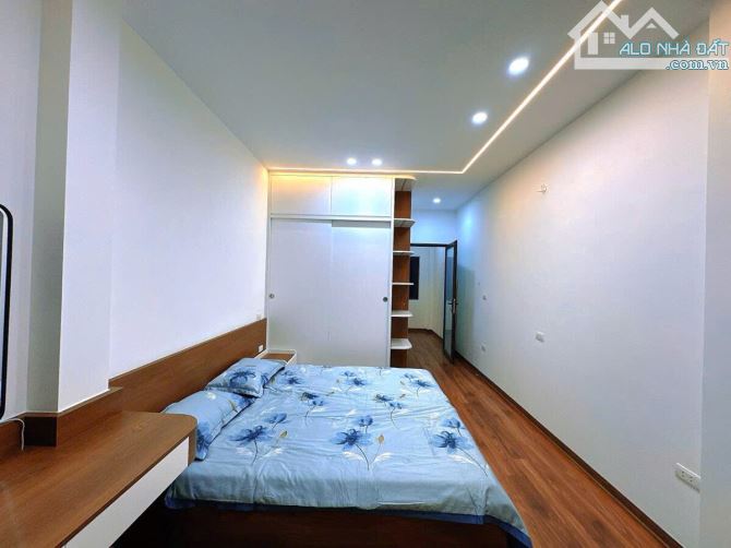 BÁN NHÀ XÂY MỚI THỊNH QUANG – ĐỐNG ĐA | HAI THOÁNG TRƯỚC SAU | FULL NỘI THẤT | Ở NGAY