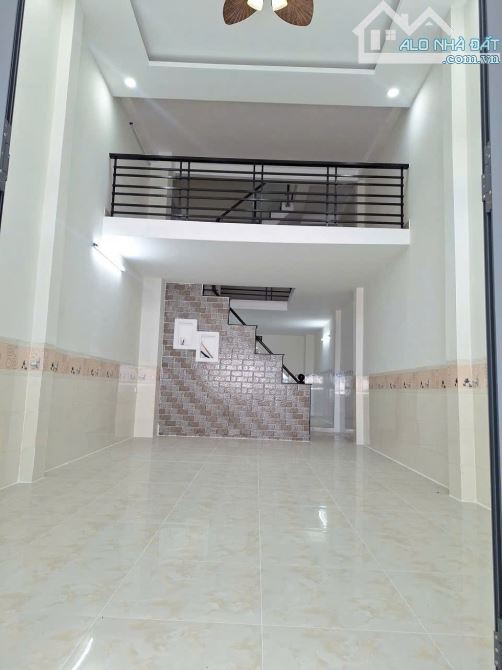 7,2 TỶ - NHÀ 3 TẦNG - DT 82M2 -  QL1A - LINH XUÂN - 9