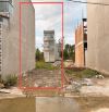 Bán lô đất MT Long Phước, 51m2, SHR, HXH, giá chỉ 3 tỷ 300 triệu tròn TL