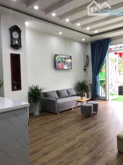 KHÁCH SẠN MT LÊ MẠNH TRINH – SƠN TRÀ – CÁCH BIỂN 300M- DÒNG TIỀN 40TR- 21 TỶ - 1