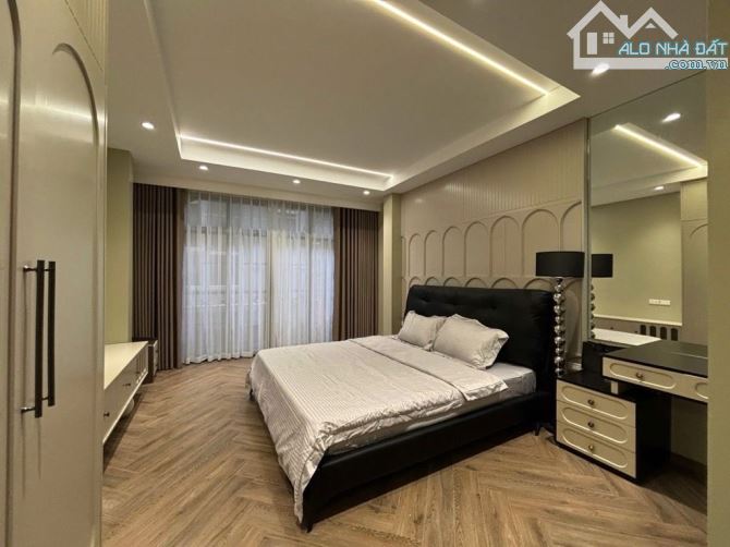 SIÊU HIẾM - CHÙA LÁNG - PHÂN LÔ Ô TÔ TRÁNH - VỈA HÈ RỘNG - 55M2 MT5M