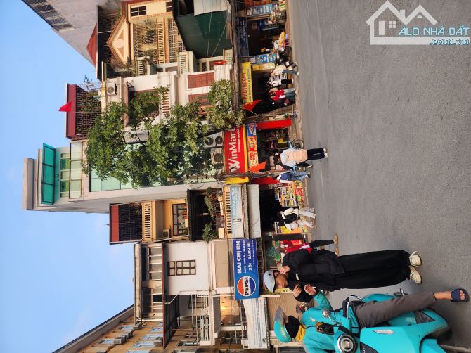 ChÍNH CHỦ CẦN BÁN GẤP NHÀ MẶT PHỐ HÀ NỘI 120M2 MT 6M, 2 THOÁNG Giá 33 Tỷ