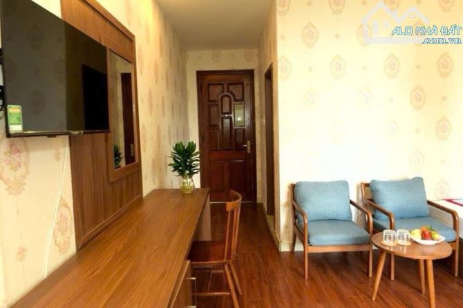 KHÁCH SẠN MT LÊ MẠNH TRINH – SƠN TRÀ – CÁCH BIỂN 300M- DÒNG TIỀN 40TR- 21 TỶ - 4