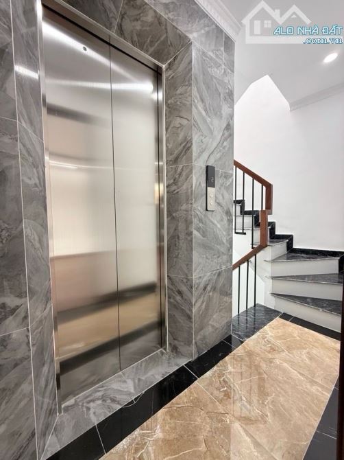 ĐỊNH CÔNG THƯỢNG - NHÀ ĐẸP GIẢM LUÔN NỬA TỶ - VỀ Ở LUÔN