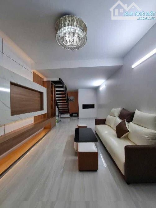 Bán nhà 5 tầng tại Thụy Khuê Tây Hồ giá rẻ