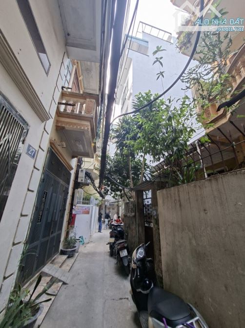 Phố Vĩnh Phúc – Ba Đình – 55 M2 – C4 – Mặt tiền 3.8 M – Giá 10.9 Tỷ.