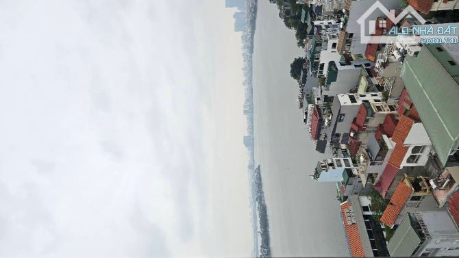 LẠC LONG QUÂN NHÀ ĐẸP ĐÓN TẾT .VỊ TRÍ ĐỘC NHẤT VÔ NHỊ .VIEW TRỌN HỒ TÂY .THẲNG 2 CON RỒNG - 1