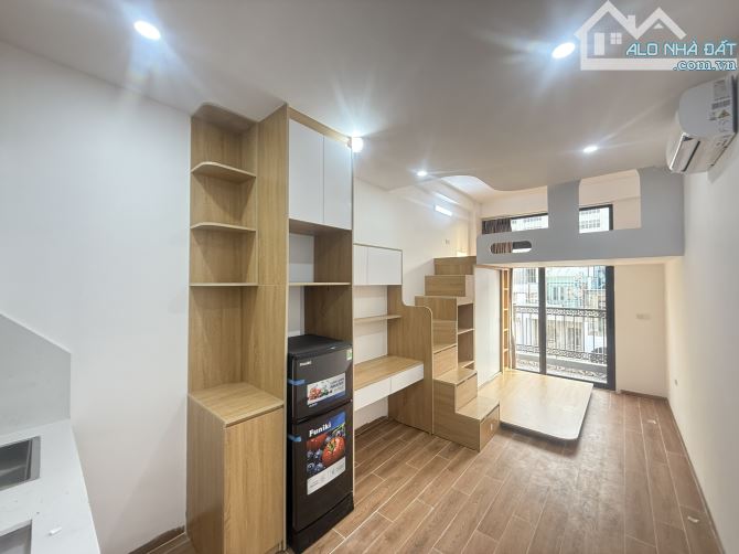 Bán Toà Nhà 8 Tầng 102m Doanh Thu 250 Triệu Phố Chùa Láng Giá 56 Tỷ