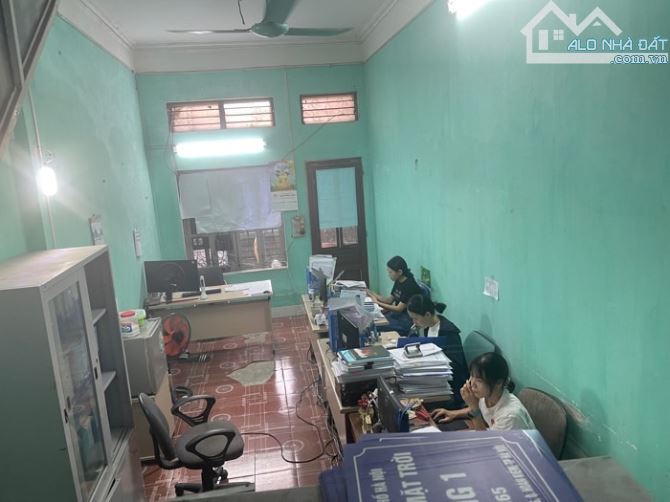 50 tỷ/ 222 m2/ 7.5 m tiền/ Mặt Phố Hồng Hà. Hoàn Kiếm