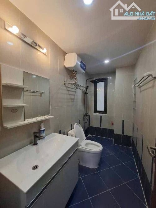 Bán nhà 5 tầng tại Thụy Khuê Tây Hồ giá rẻ