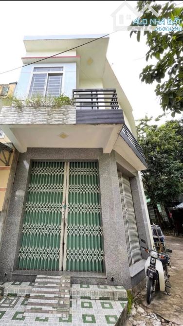 Bán nhà 1 mê đúc 2 tâng hẻm gara quyền dt 49m2 giá 2ty350 - 2