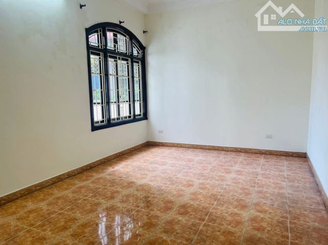 Nhà dân xây phân lô oto tránh đỗ bạt ngàn 19 Trần Quang Diệu 60m2 Văn phòng CTY hiếm 26 tỷ