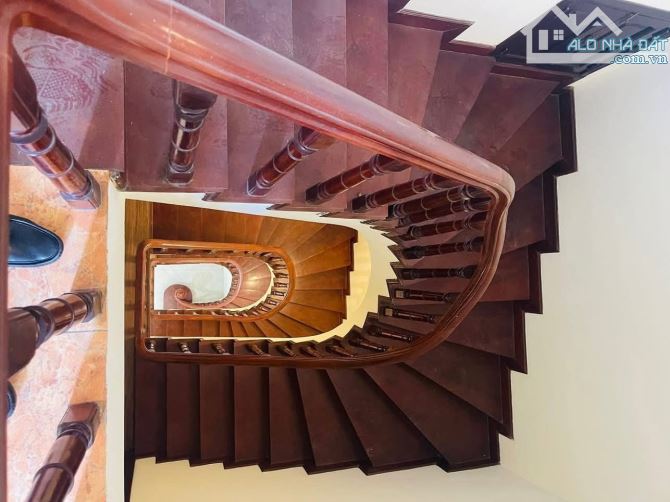 Nhà dân xây phân lô oto tránh đỗ bạt ngàn 19 Trần Quang Diệu 60m2 Văn phòng CTY hiếm 26 tỷ