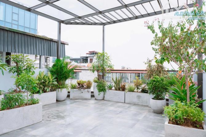 Chính chủ cần bán nhà đẹp nhất phố An Dương 68m mới xây, thang máy, 5 tầng ngõ oto tránh