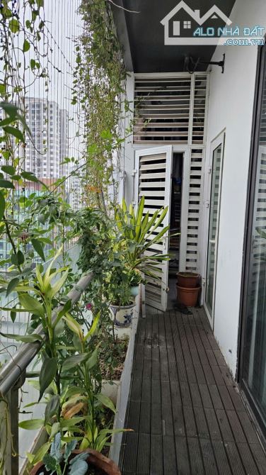 NHỈNH 8 T. Ỷ – 96M² – NHÀ ĐẸP NGỤY NHƯ KON TUM – THANH XUÂN