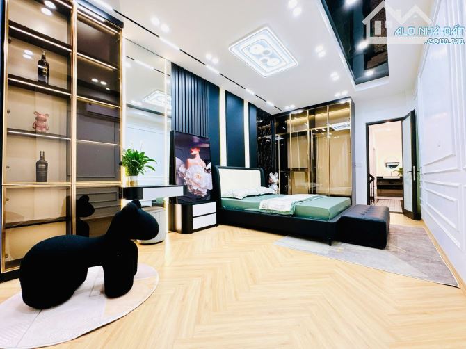 Nhà đẹp full nội thất xịn 10m ra Phố Trần Duy Hưng ngõ thông kdoanh 60m2. Giá 16.5 tỷ