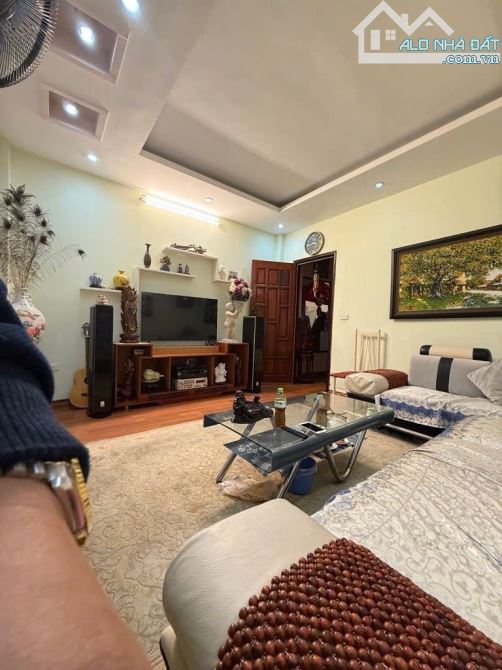 BÁN NHÀ DƯƠNG QUẢNG HÀM - CẦU GIẤY PHÂN LÔ 2 THOÁNG 5OM CHỈ NHỈNH 14TỶ