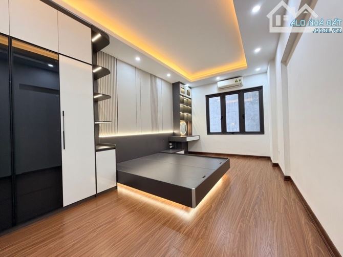 Trương Định HBT-Ngõ thông,dân xây-46m-10 tỷ 5