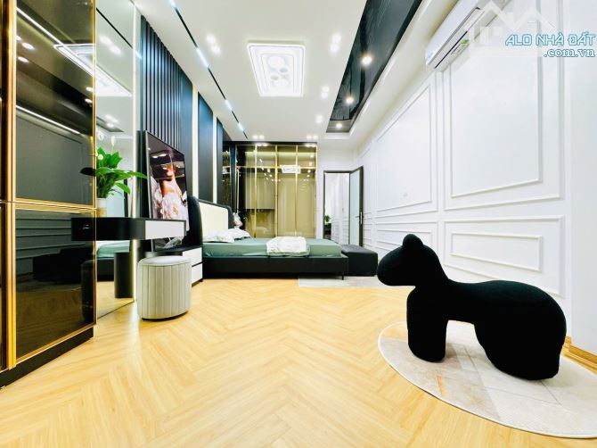 Nhà đẹp full nội thất xịn 10m ra Phố Trần Duy Hưng ngõ thông kdoanh 60m2. Giá 16.5 tỷ