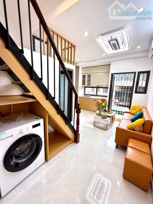 Bán căn hộ 2 ngủ tập thể Nghĩa Tân, Cầu Giấy 46m2, full nội thất. Giá 2.95 tỷ sổ đỏ CC