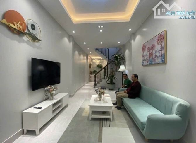 Bán Nhà 5 Tầng 2 thoáng Vf3 đỗ cửa 45M, Hồng Mai, Hai Bà Trưng 10.86 tỷ(TL)