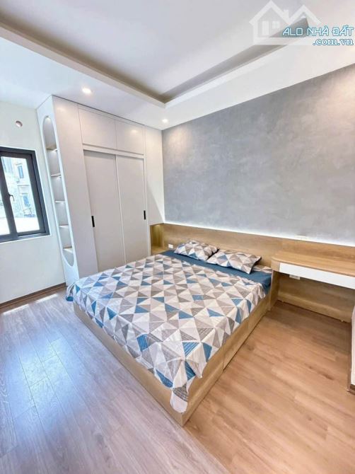 TRƯƠNG ĐỊNH - 40M2 - NGÕ NÔNG GẦN Ô TÔ - 6.9 TỶ