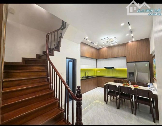 MẶT PHỐ XÃ ĐÀN – 50M² – 4 TẦNG – 12.5 TỶ – GIÁ NÀO CŨNG BÁN