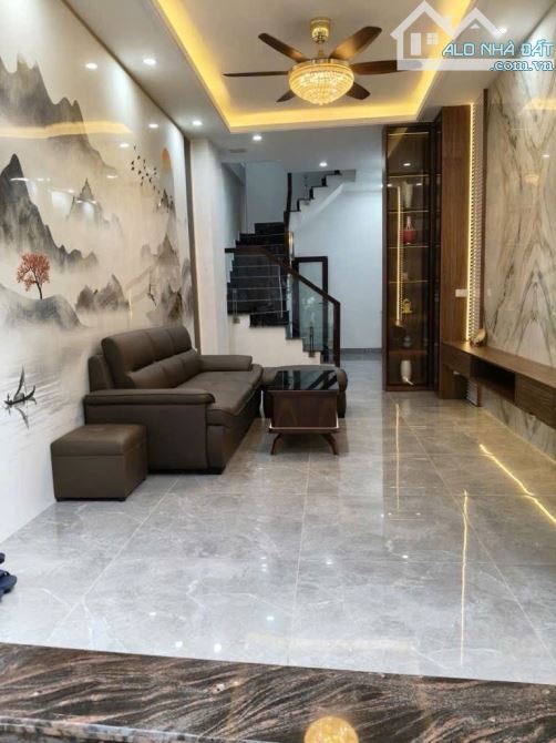 Bán nhà Hồ Tùng Mậu, Phú Diễn 5 Tầng - 32m2 - giá 8,3 tỷ