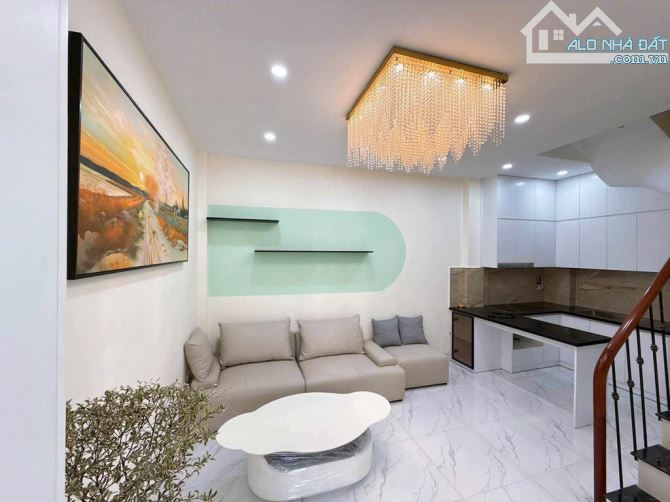 TRƯƠNG ĐỊNH - 40M2 - NGÕ NÔNG GẦN Ô TÔ - 6.9 TỶ